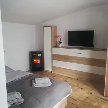 Czesia Apartament Sosnówka